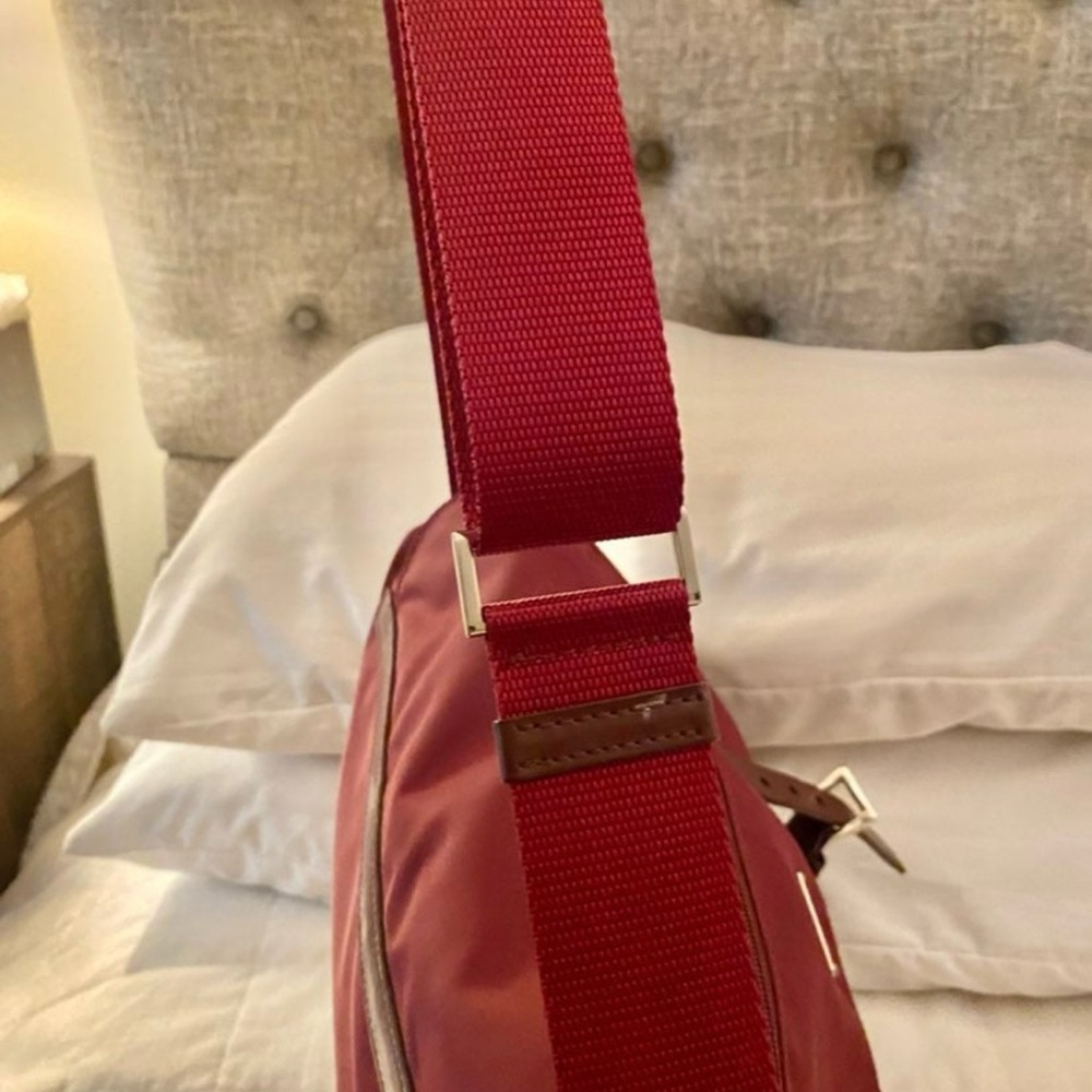 PRADA BT1738 VELA SPORT Nylon Messenger bag Granato with original dustbag &card - Picture 6 of 12